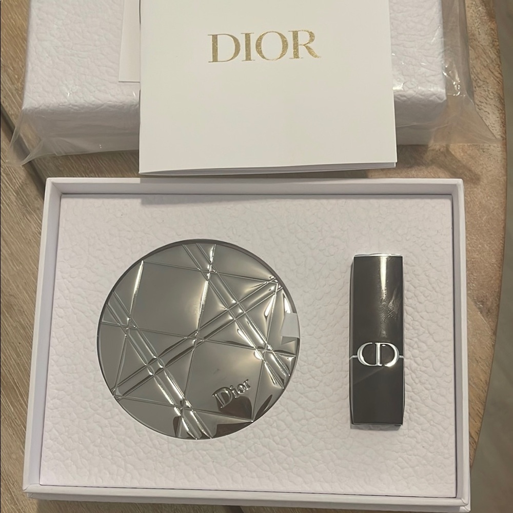 New- Unopened Dior Pocket Mirror and Lipstick 💄 set
